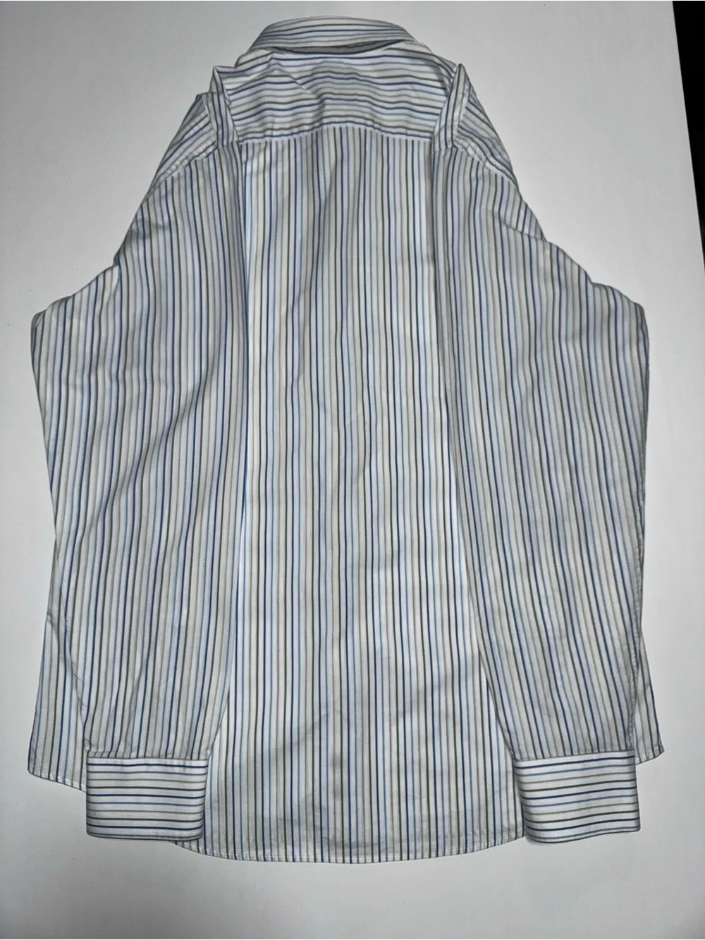 Banana Republic White Dress Shirt with Blue and Gray Stripes, 16-16,5 L
